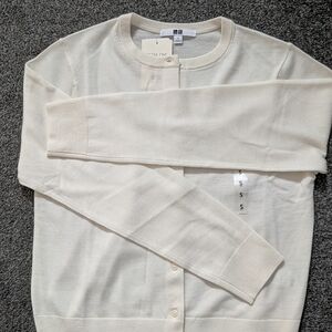 Uniqlo Merino Cardigan